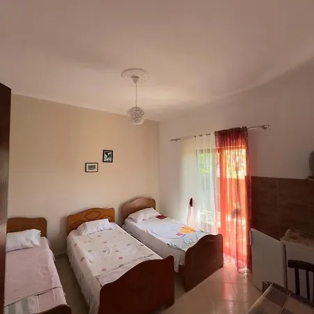 Гостевой дом Vila Aliaj *