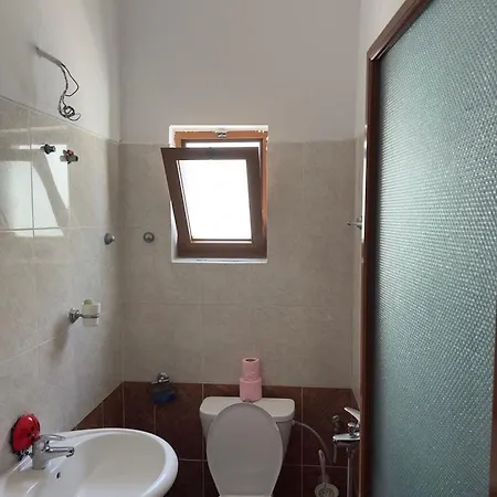 Vila Aliaj Дуррес